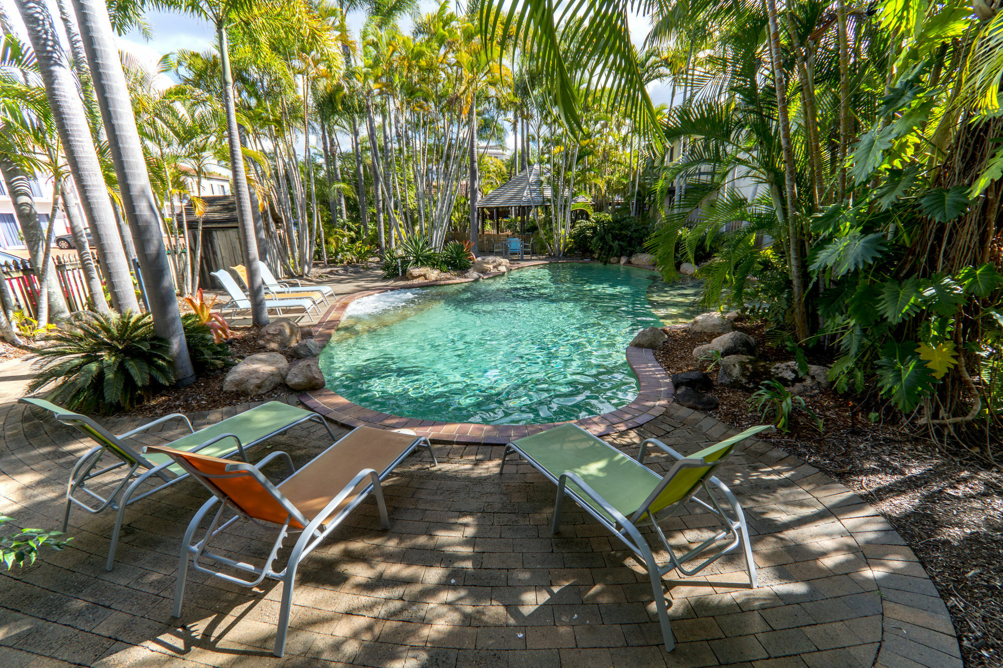 The Beach Motel Hervey Bay Exterior foto